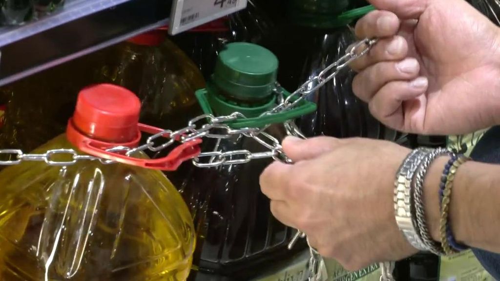 Los robos de aceite se suceden en España: numerosos supermercados, en alerta, toman medidas