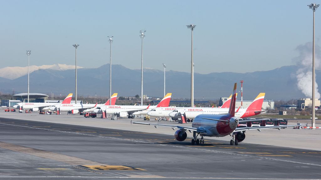 Aena ya avanzó en 2023 un plan de ampliación del aeropuerto Madrid-Barajas y el PP acusa a Sánchez de “copiar” a Rajoy