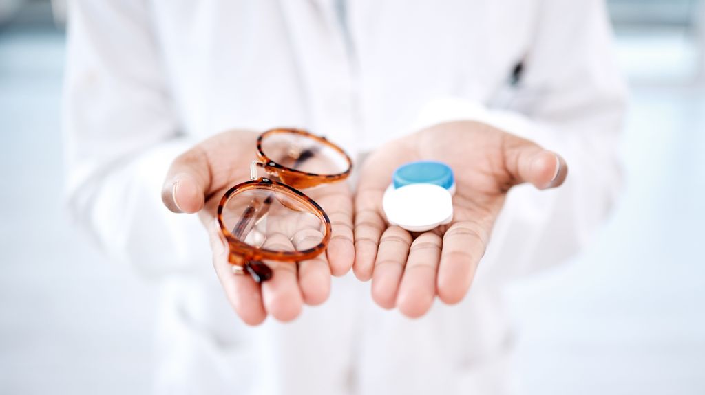 Sanidad: las gafas y las lentillas se incluirán en las prestaciones a cargo del sistema nacional de salud