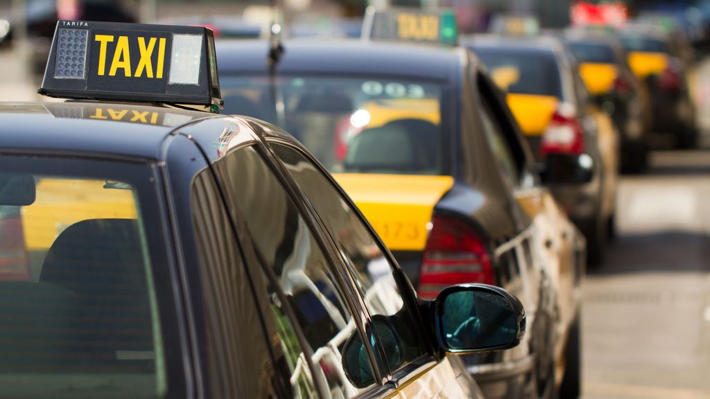 Una taxista de Barcelona denuncia a un cliente por masturbarse durante el trayecto
