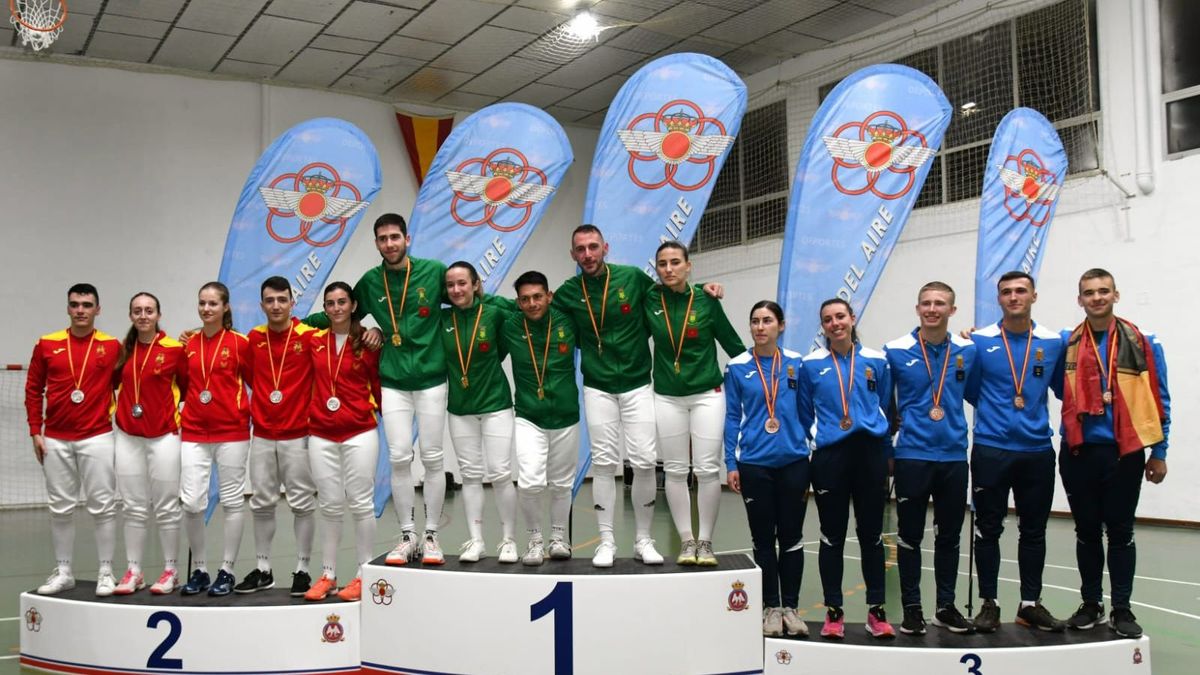 La princesa Leonor, medalla de plata en esgrima en el torneo de academias militares