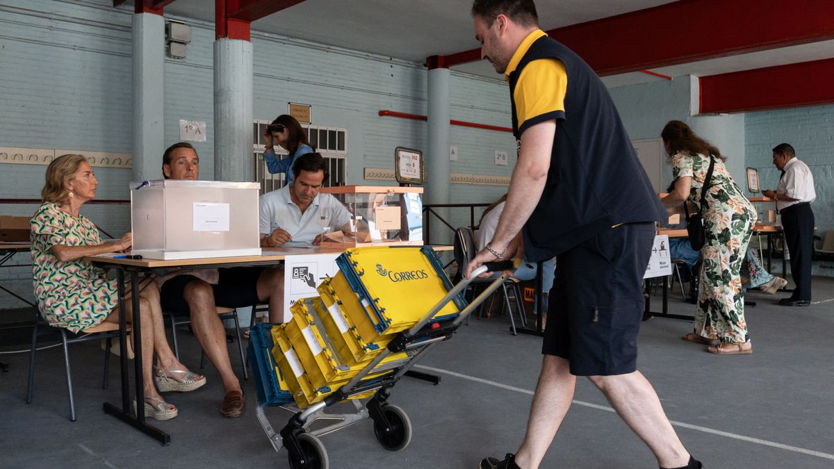 Los electores gallegos en el extranjero pueden emitir su voto por correo hasta el 13 de febrero