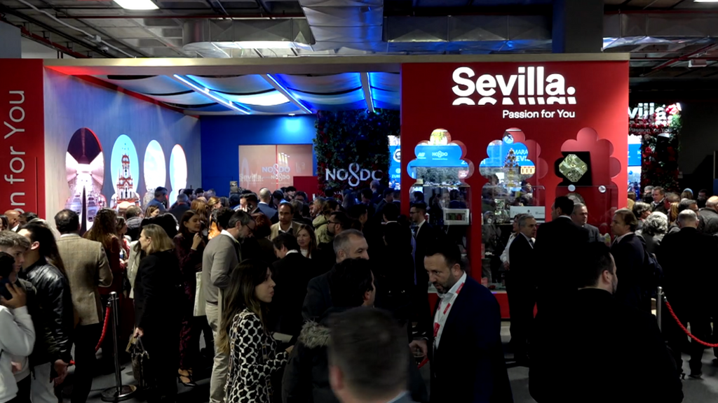 fitur stand sevilla vav