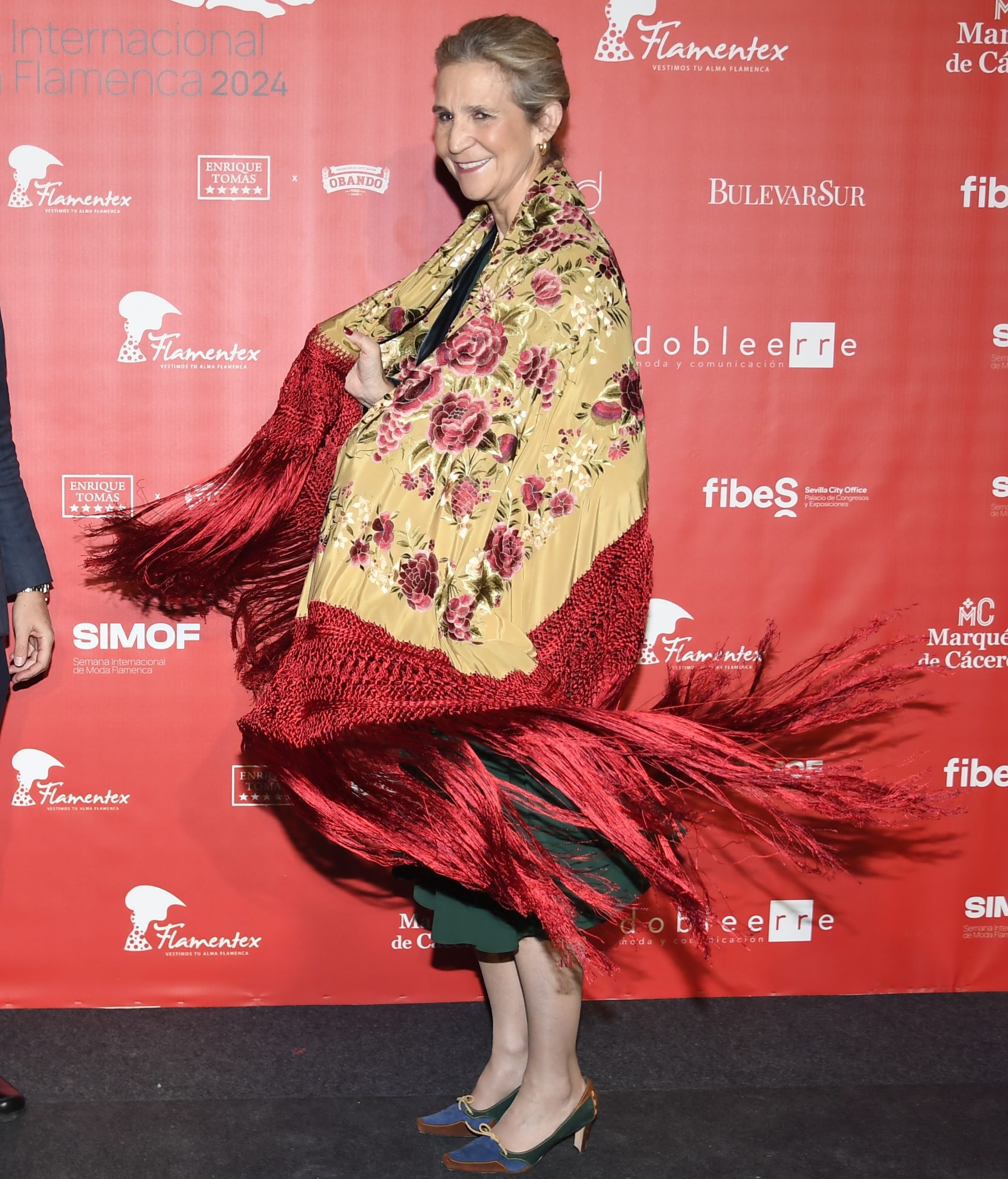 La Infanta Elena acudiendo al SIMOF en Sevilla