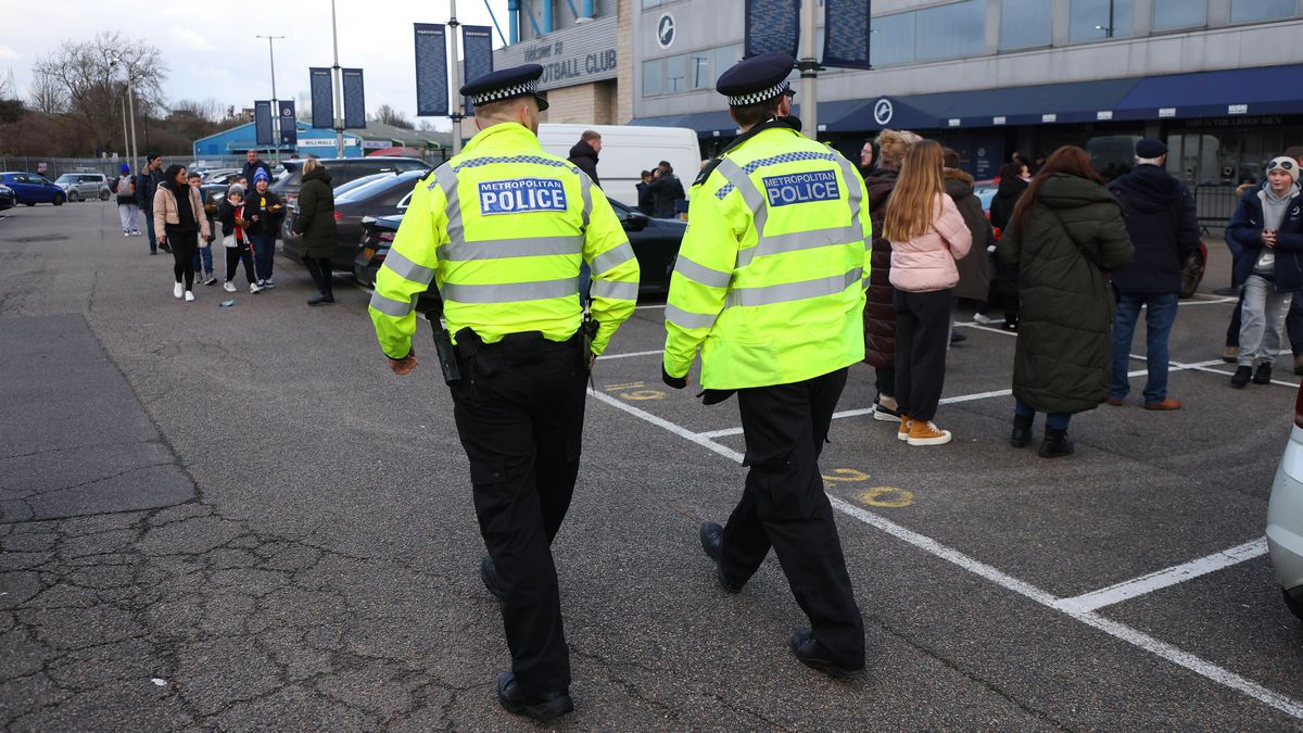 Imagen de archivo de policías británicos