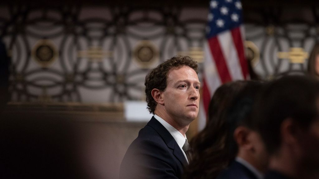 Mark Zuckerberg, ¿de genio juvenil a magnate inescrupuloso?