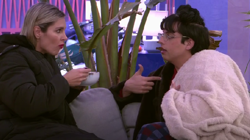 Keroseno da explicaciones a Ivana