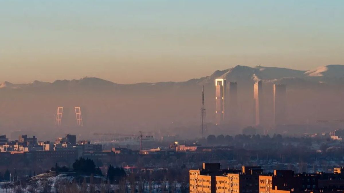 Madrid activa el aviso por la llegada de una masa de aire africano que puede afectar a la población