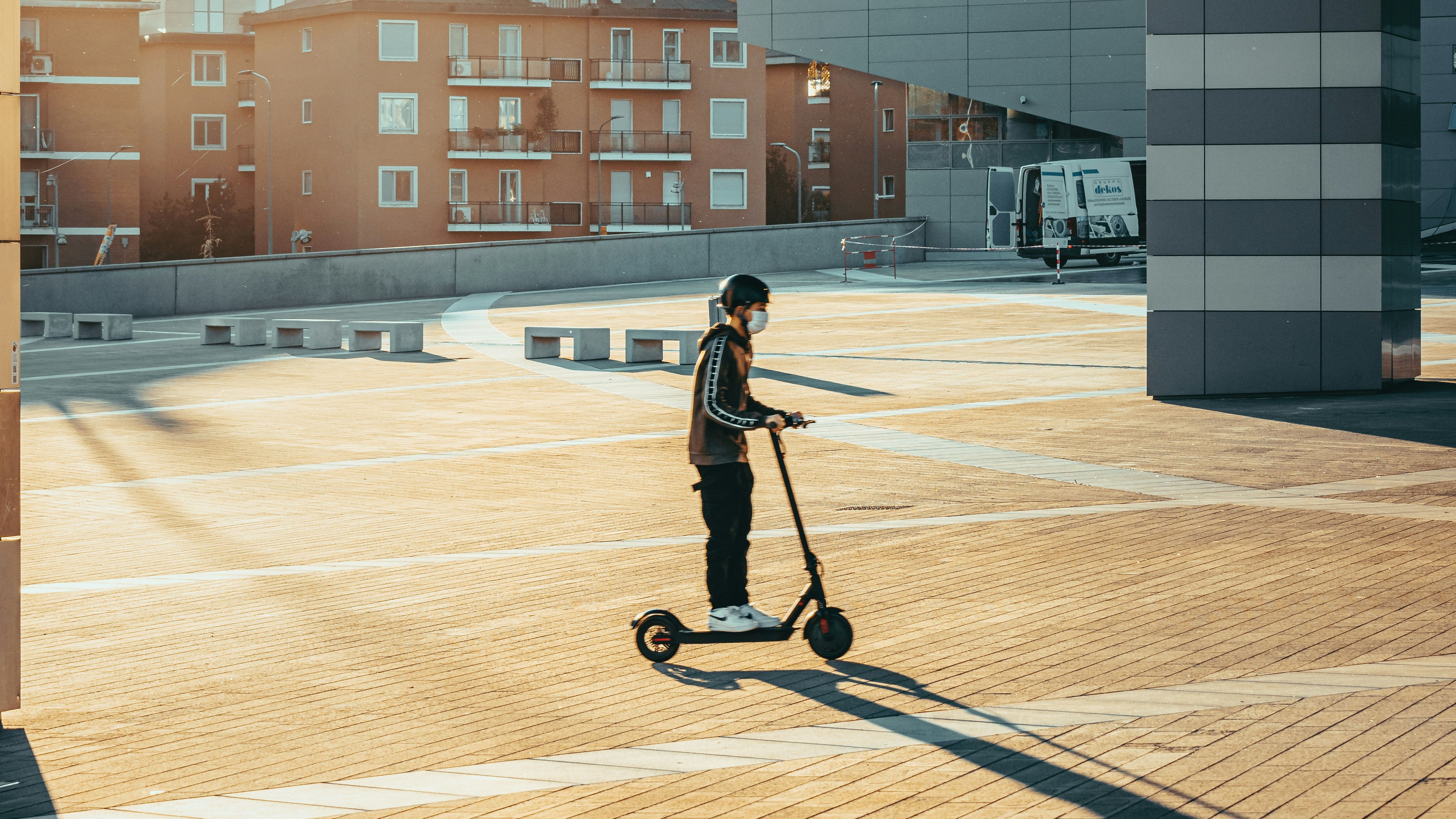 mikita yo 6BFX4wLm2e4 unsplash