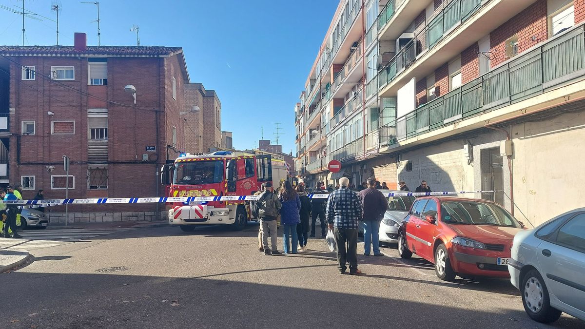 Un fallecido y siete afectados, cinco de ellos menores, en un incendio en una vivienda de Valladolid