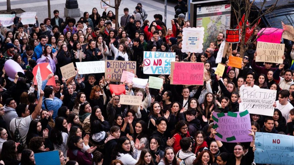 Manifestación convocada por el colectivo ‘FP sin prácticas’