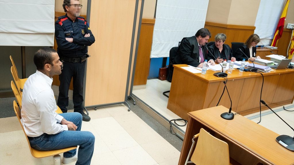 Dani Alves, durante el juicio