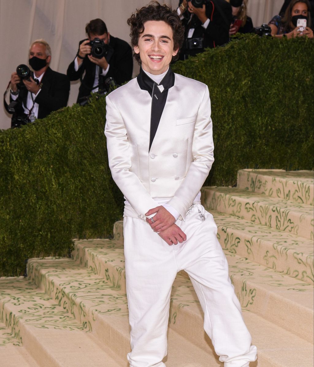 El icónico look de Timothée en la MET Gala de 2021