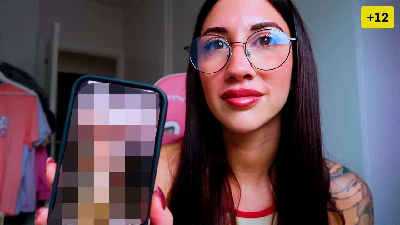 Naomi Asensi comparte la foto de un misterioso chico al enseñar los secretos de su móvil (2/2)