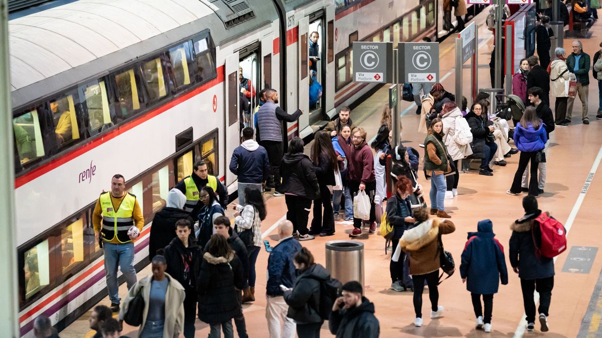 Así afectará la huelga de Renfe y Adif en Madrid este viernes 9 de febrero: servicios mínimos