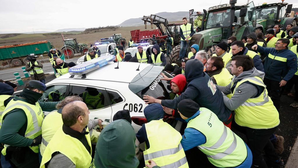 Tensa jornada de protestas de los agricultores