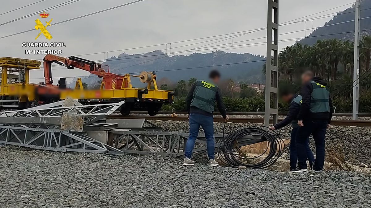 La Guardia Civil ha llevado a cabo la operación Catenar