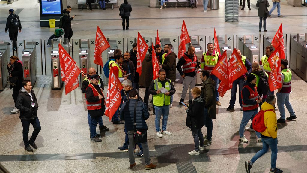 Los trabajadores de Renfe y Adif inician una huelga con 310 trenes cancelados