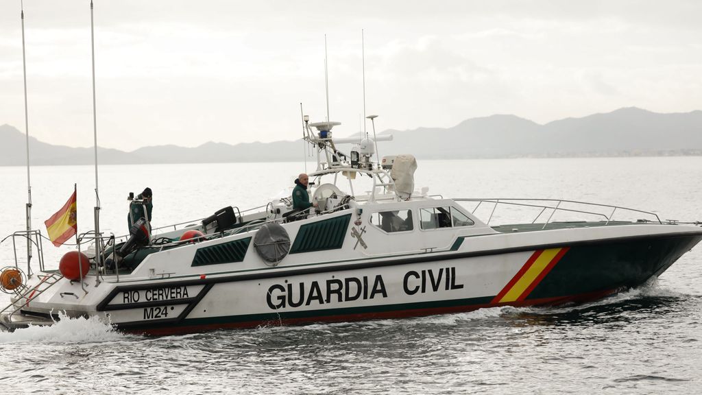 Una embarcación de la Guardia Civil