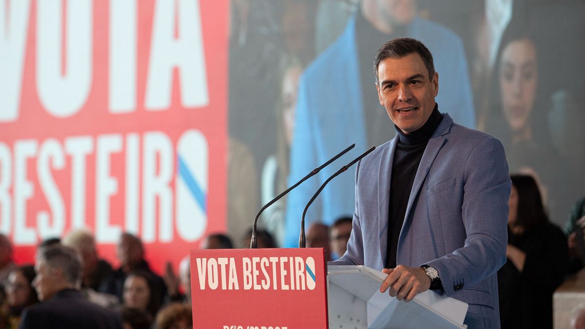 El secretario general del PSOE y presidente del Gobierno, Pedro Sánchez, interviene durante un mitin de campaña