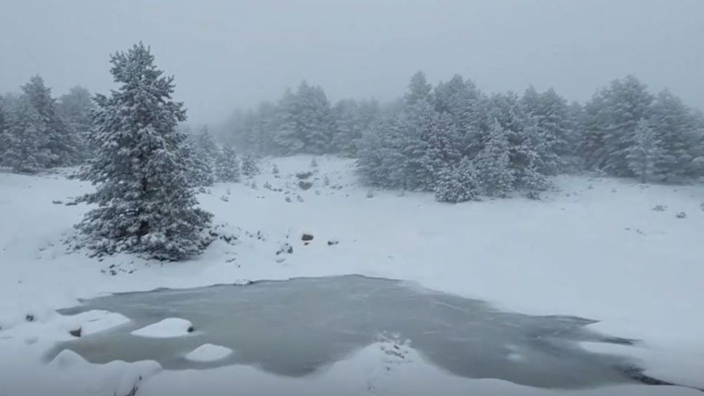 Los últimos coletazos que deja la borrasca Karlotta en España: copiosas nevadas y fuertes ráfagas de viento y lluvias