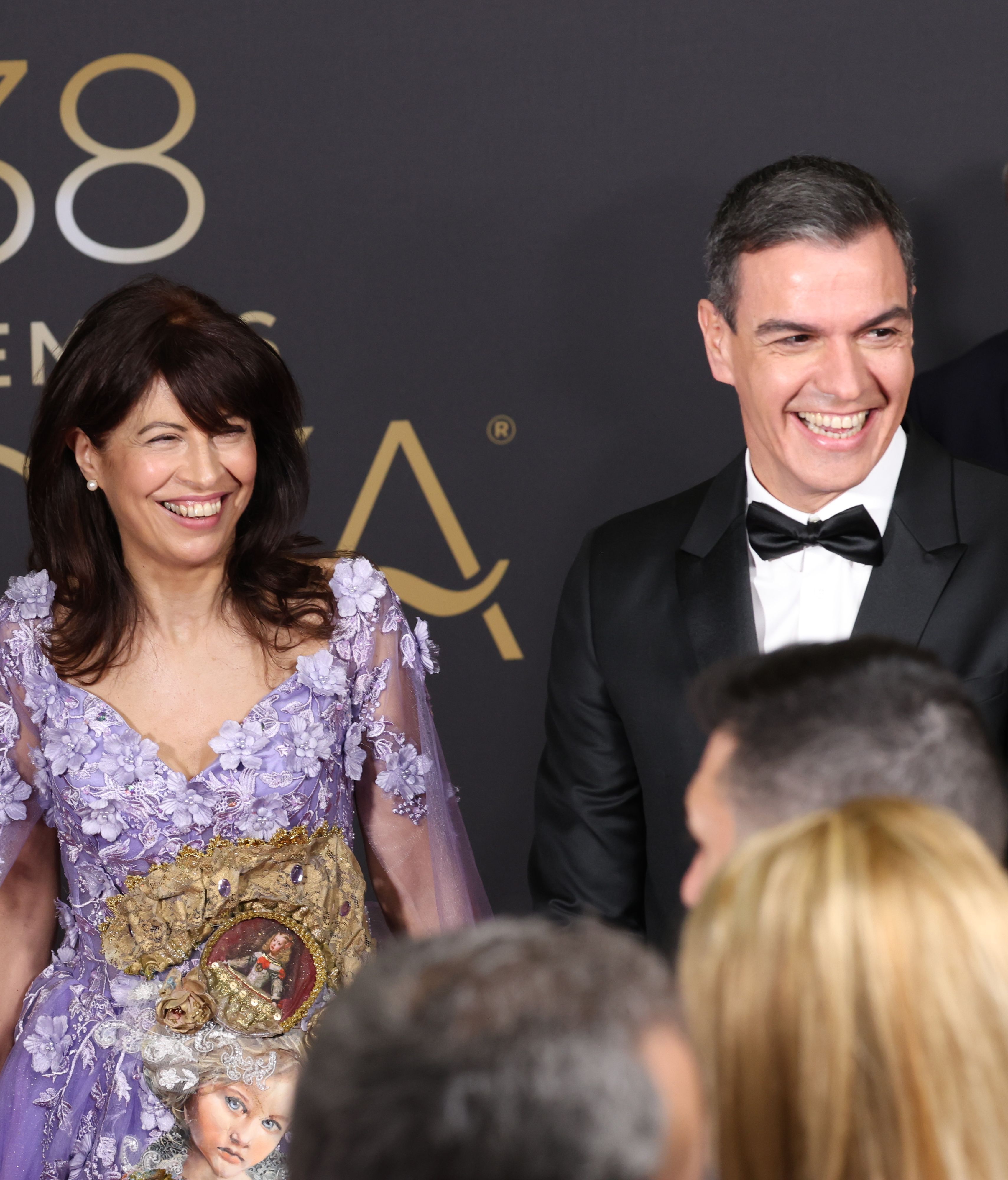 Pedro Sánchez, junto a Ana Redondo, ministra de Igualdad