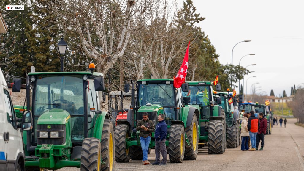 Las organizaciones agrarias Asaja, COAG y UPA reanudan las tractoradas con una marcha en Titulcia, Madrid