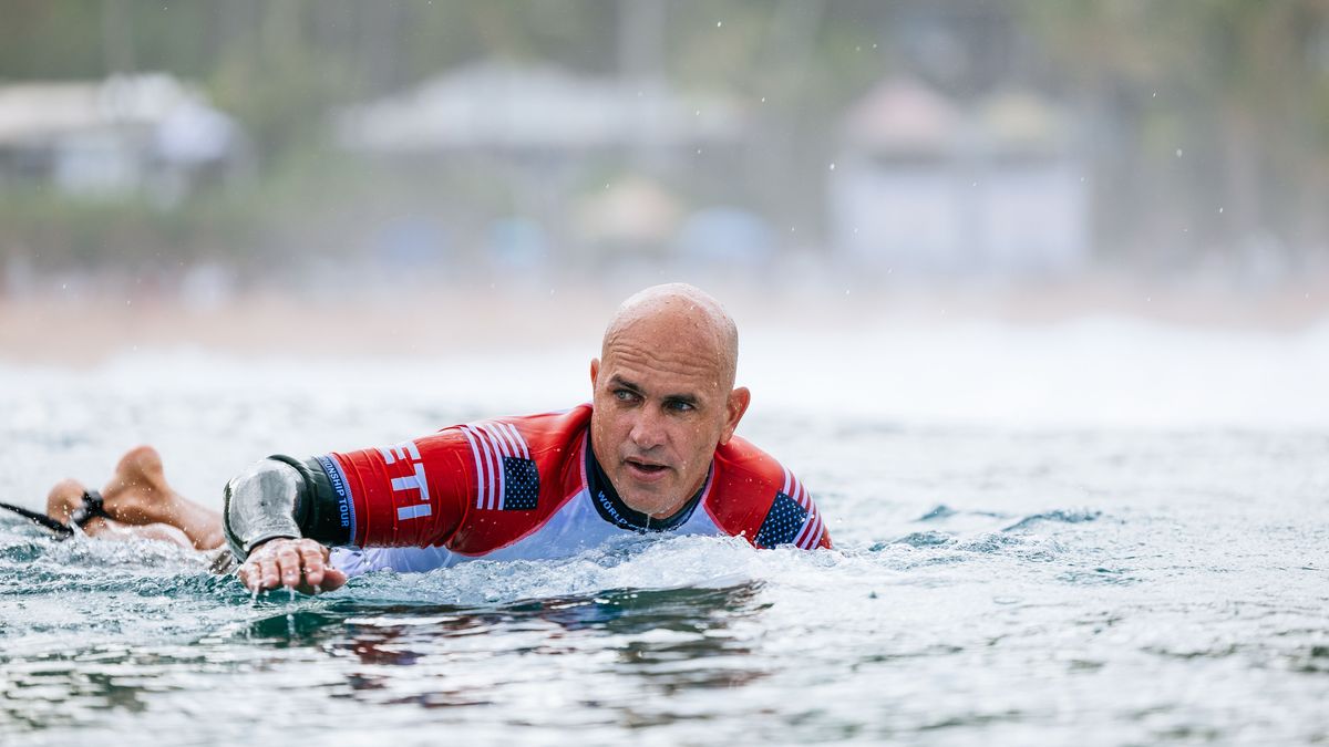 Kelly Slater hace unas semanas en Hawái