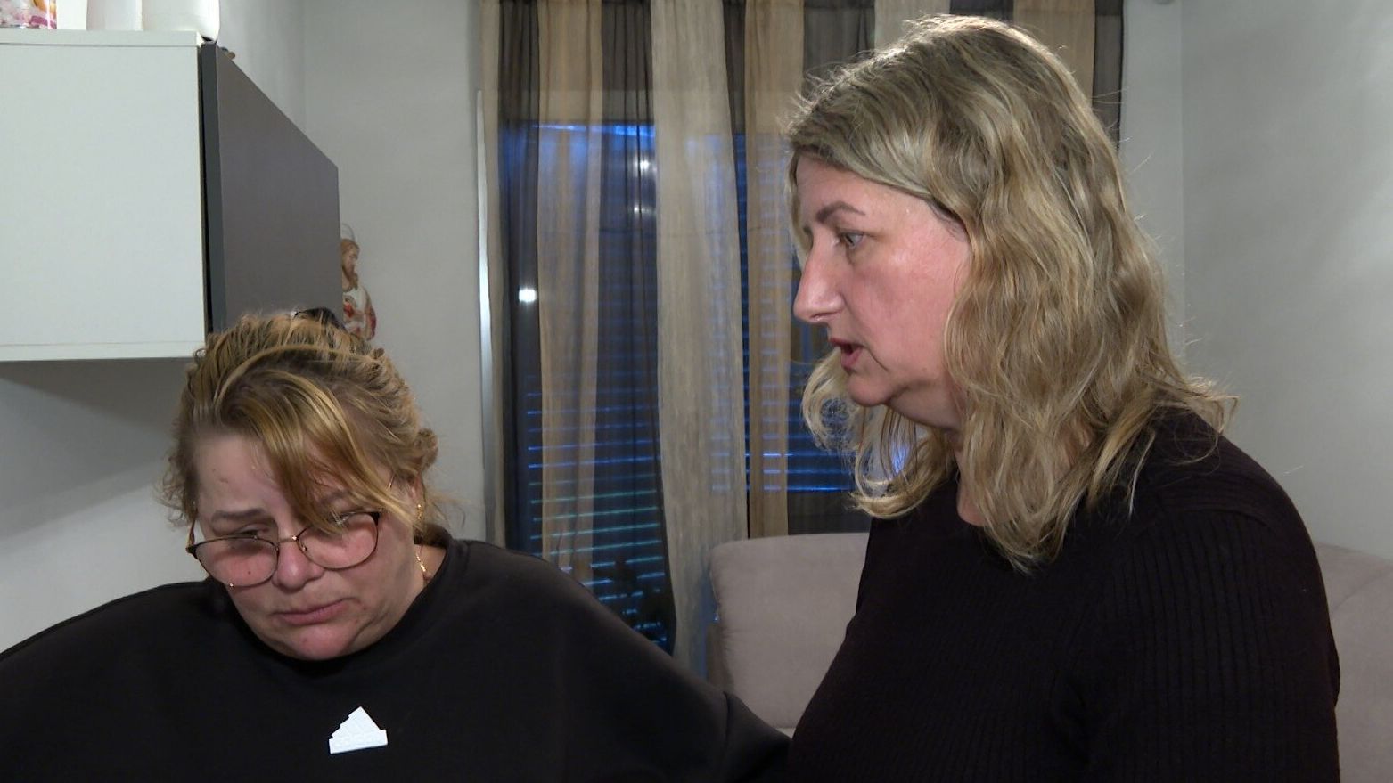 Ana Claudia ayer junto a la abogada Mariana Tulbure