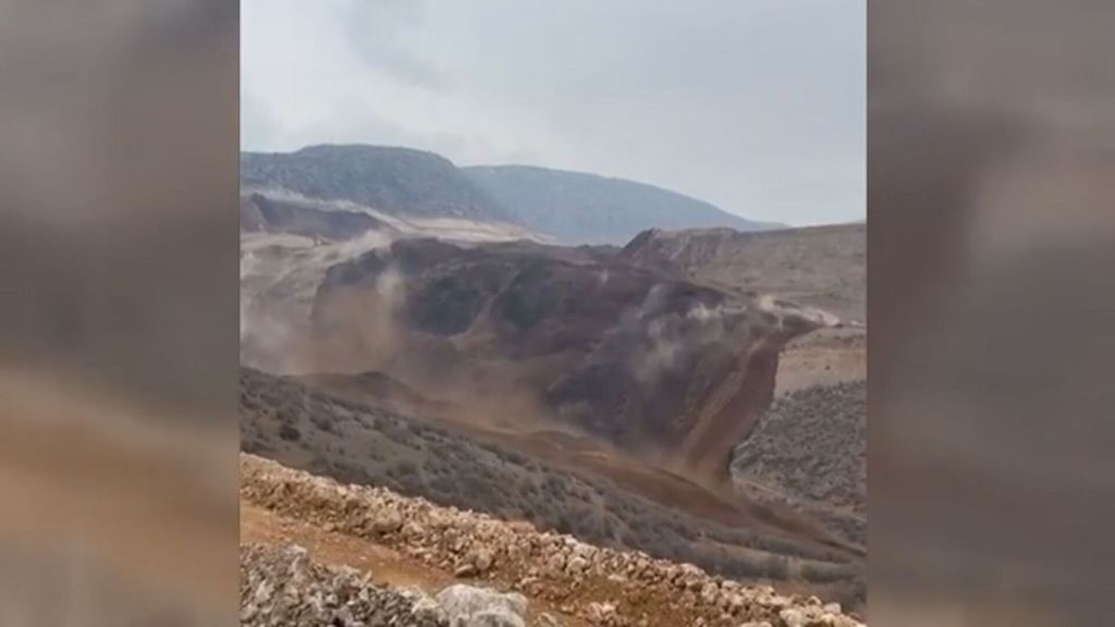Nueve mineros quedan sepultados tras el repentino derrumbe de una mina de oro en Turquía