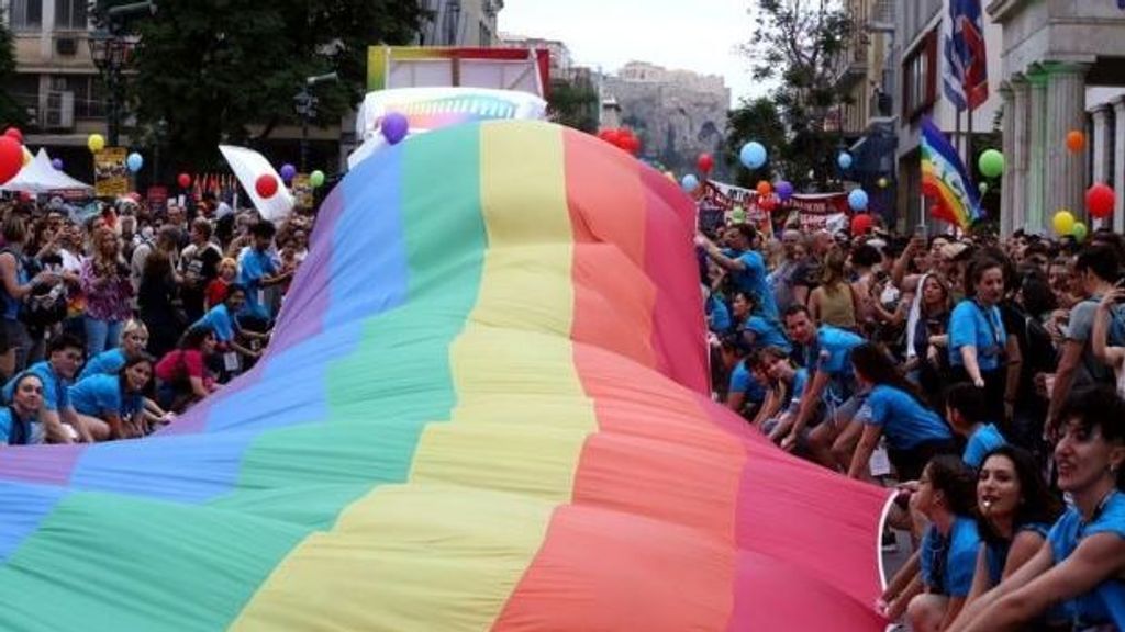 Grecia aprueba el matrimonio homosexual, el primer país ortodoxo en hacerlo