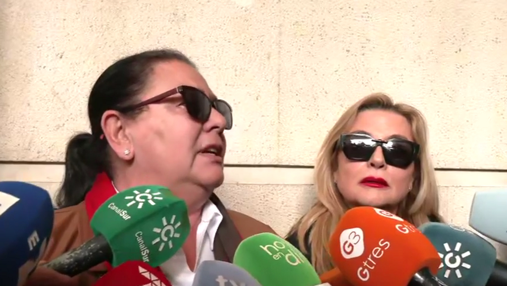 María del Monte, a la salida de los juzgados: "Seguimos confiando en la justicia. No vamos a hacer mas declaraciones"