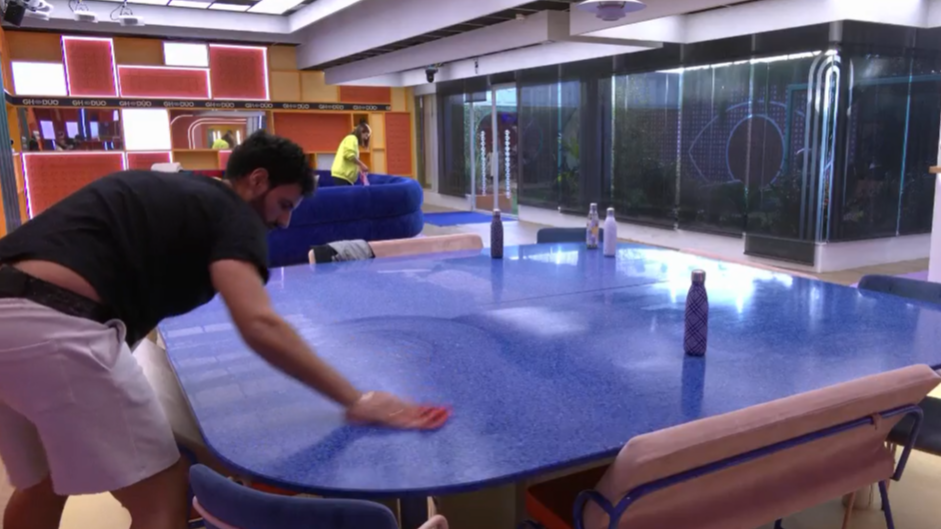 Jamás ha estado tan limpia la casa. En ninguna edición