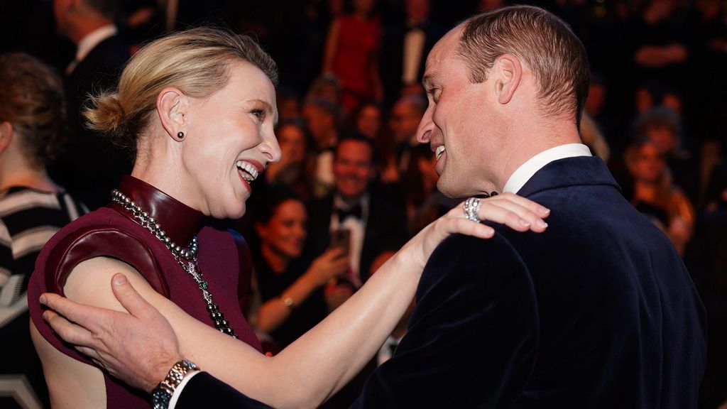 Cate Blanchett y el príncipe Guillermo, en los BAFTA