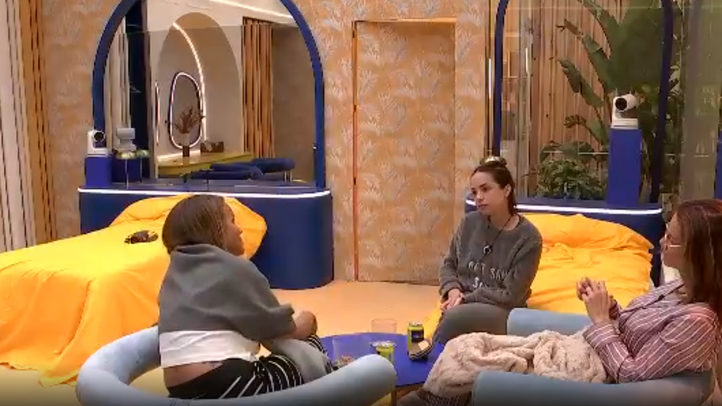 Lucía, Marta y Elena en la suite