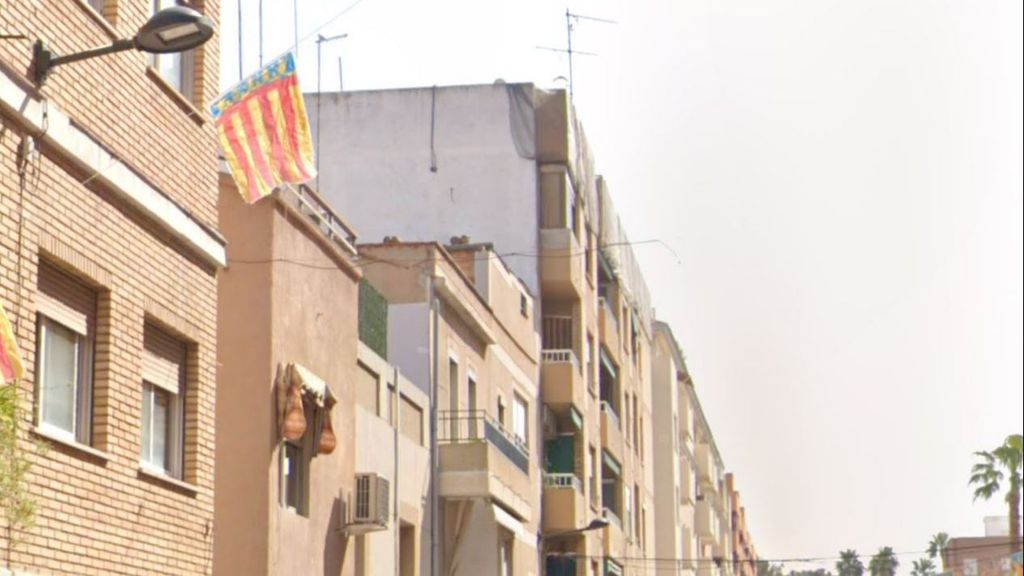 Un hombre mata a cuchilladas a su tío en Alaquàs, en Valencia, y se entrega a la Policía