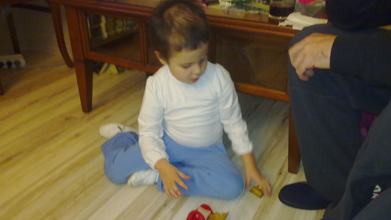 "Vaya 'pelao' más feo que me ha hecho mi padre", dijo cuando se vio rapada