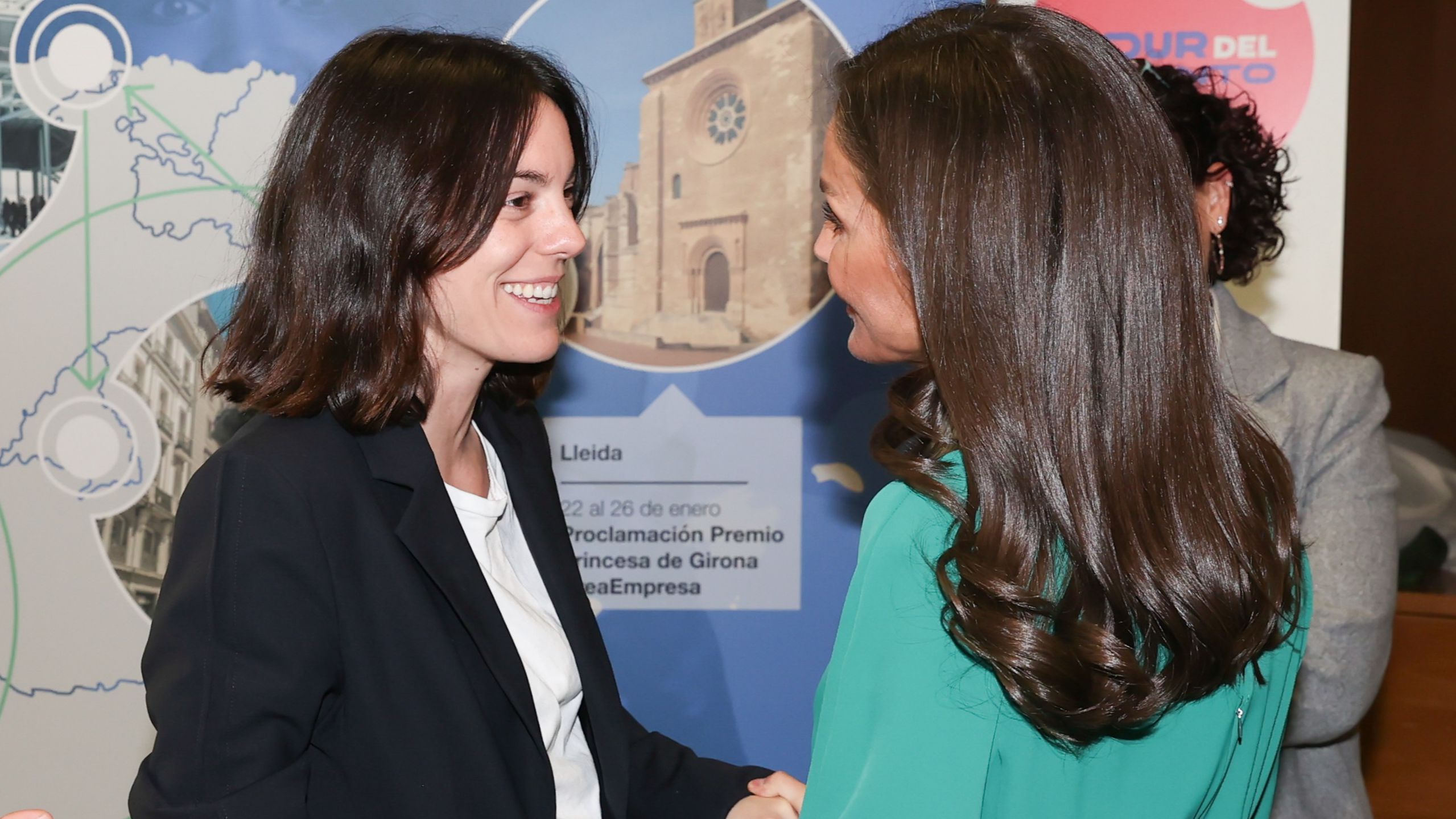Así fue el espontáneo gesto de la reina Letizia Ortiz con la actriz Vicky Luengo