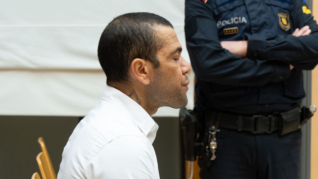 El exfutbolista Dani Alves durante un juicio en la Audiencia de Barcelona