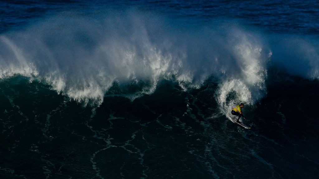 Una de las grandes olas de La Vaca Gigante