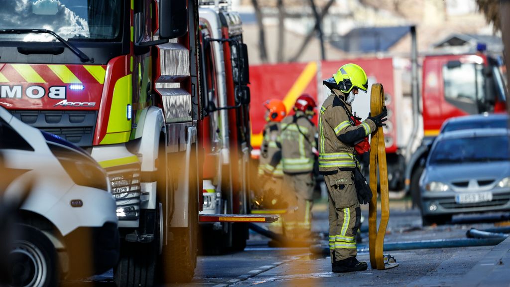 El jefe de bomberos defiende el protocolo del incendio de Valencia: "Las viviendas son el lugar más seguro"