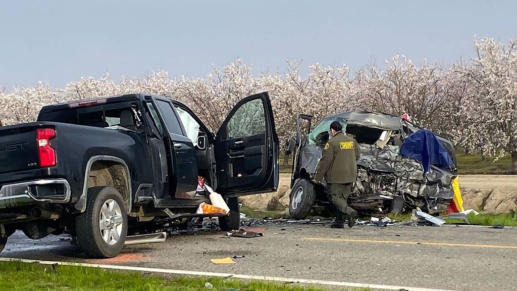 Ocho muertos en un accidente de tráfico en California, EEUU: un conductor "anciano" se ha desviado