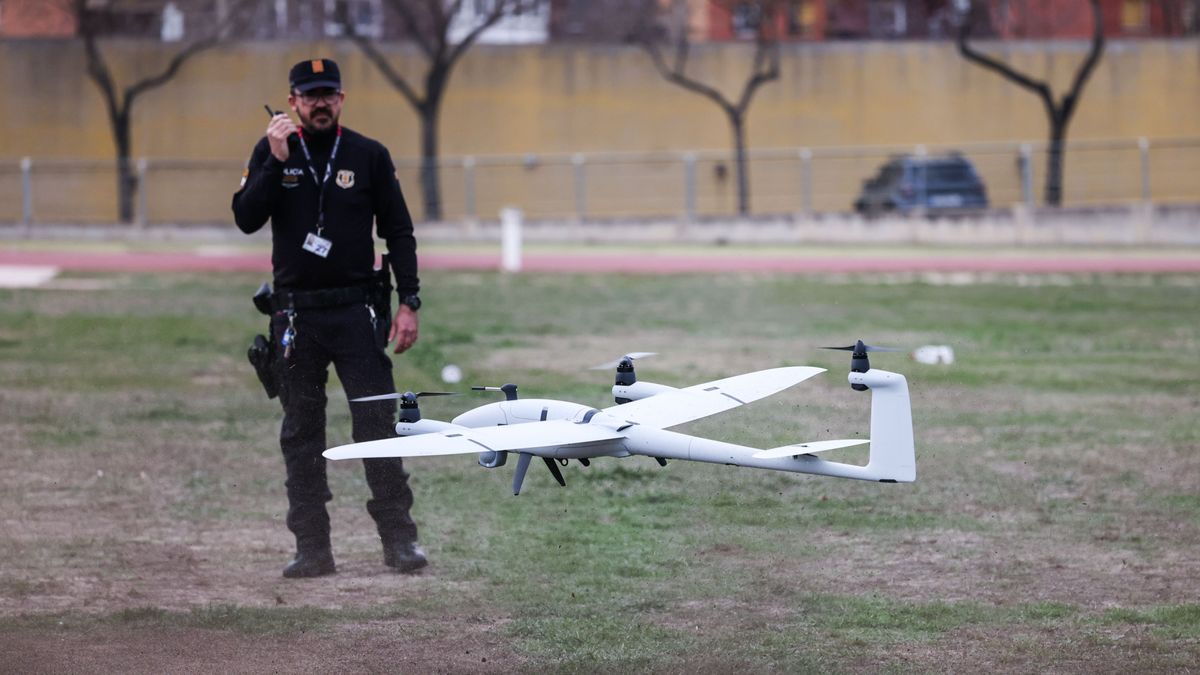 El dron con IA de los mossos: un aparato para combatir el terrorismo y el narcotráfico