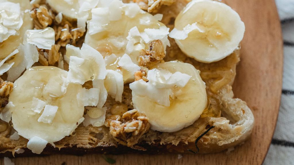 Cinco alimentos para ser feliz Informativos Telecinco Tiempo de Flora 58