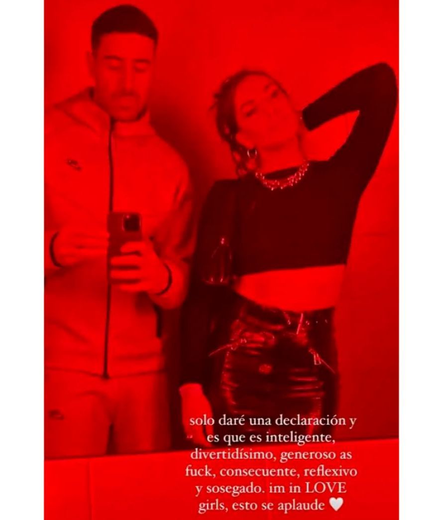 ines hernand con su pareja