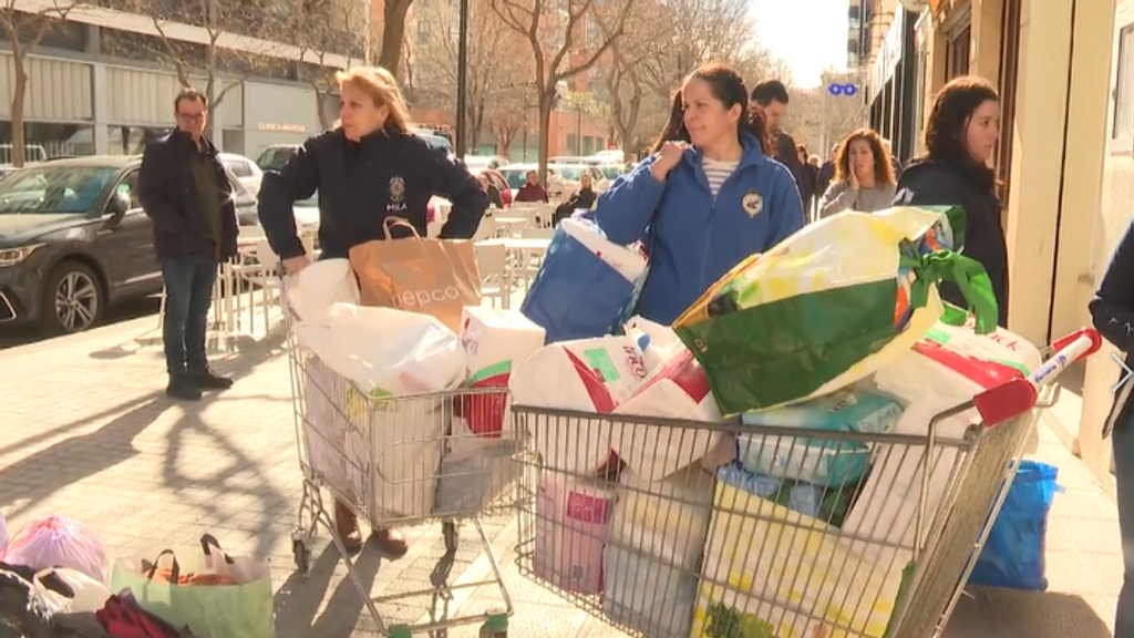 Posibles estafas en las donaciones a los afectados por el incendio en Valencia: hay que actuar con cautela