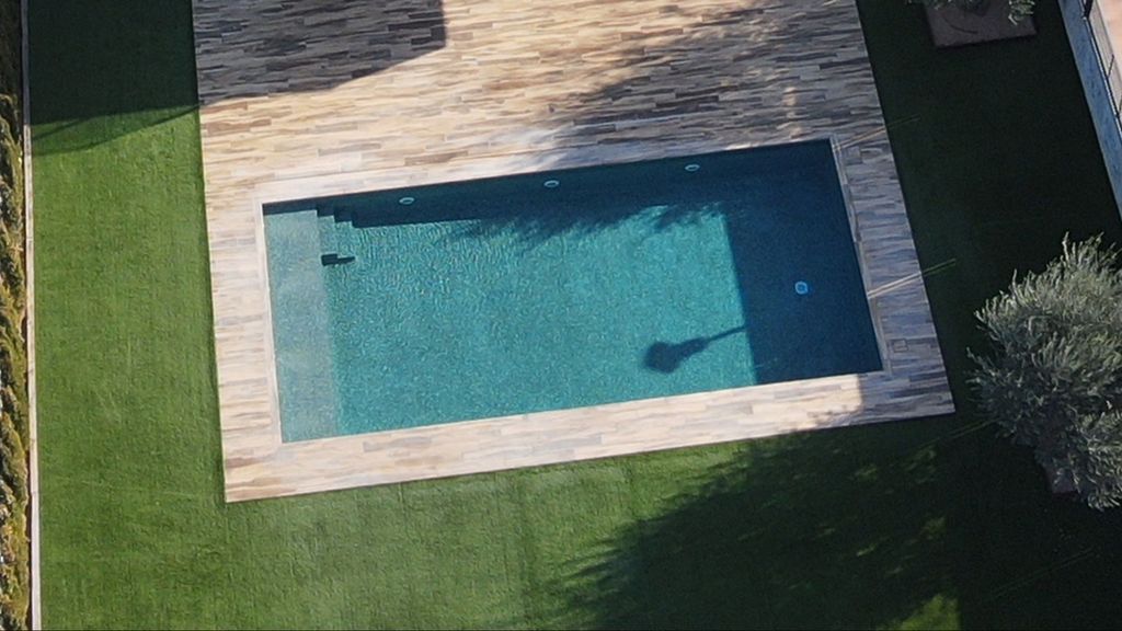 Suspenden un año las licencias para construir piscinas en Palafrugell, Girona