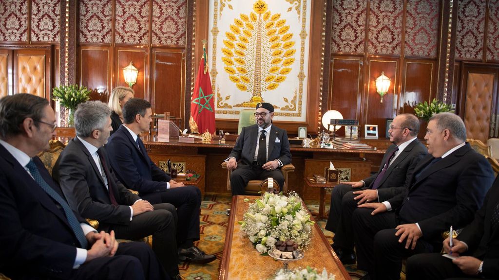 Archivo - El presidente del Gobierno Pedro Sánchez se reúne con el Rey de Marruecos Mohamed VI