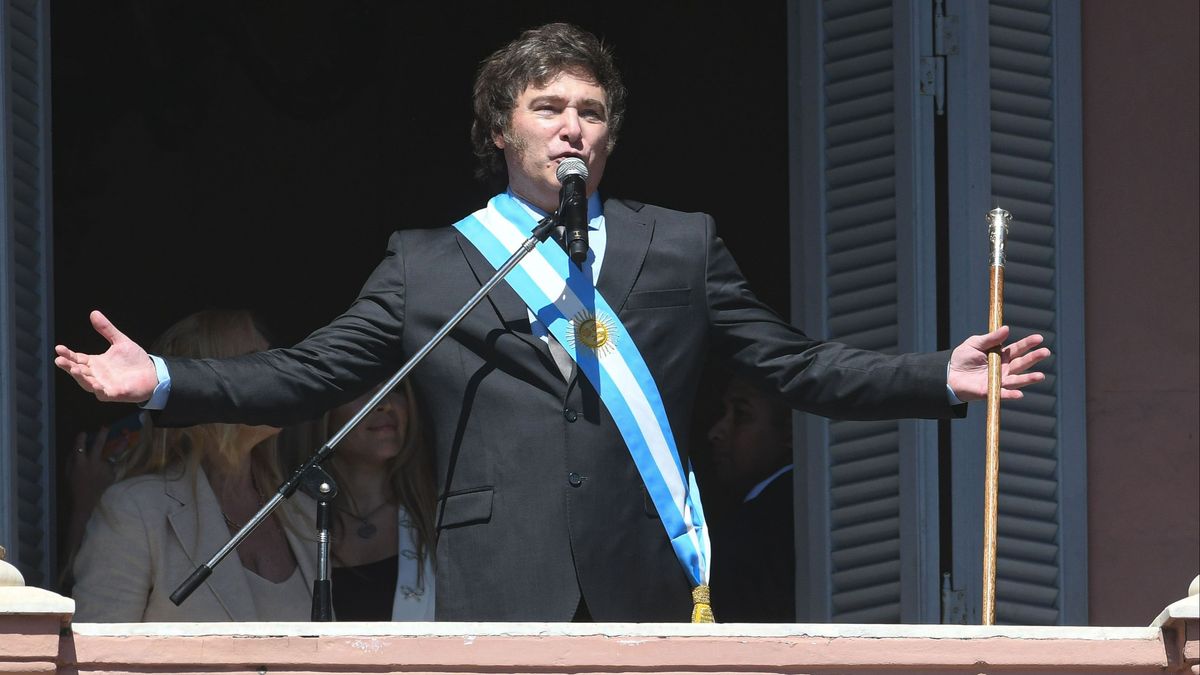 Javier Milei convoca a los gobernadores de Argentina para firmar el 'Pacto de Mayo' y reconstituir las bases del país