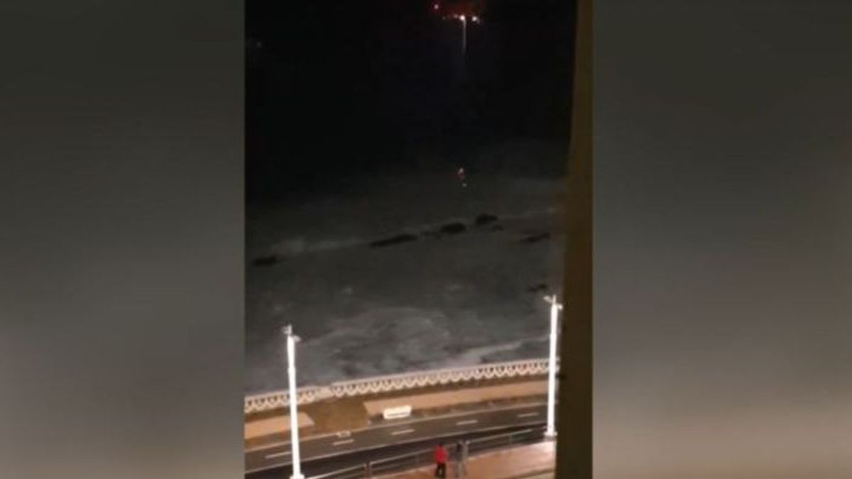 Muere un joven de 20 años tras resbalar y caer al mar en A Coruña